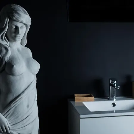 La Rose Medievale Balneo & Sauna