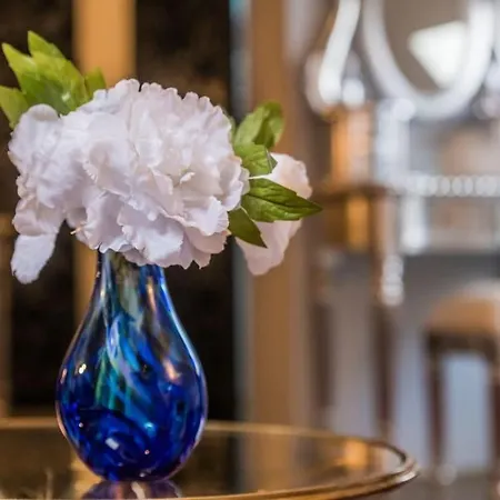 Casa de Férias La Rose Medievale Balneo & Sauna