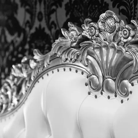 La Rose Medievale Balneo & Sauna