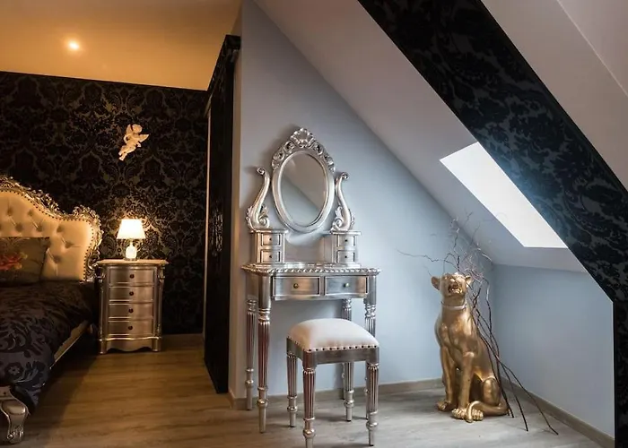 La Rose Médiévale Balnéo&sauna * Domfront (Orne)